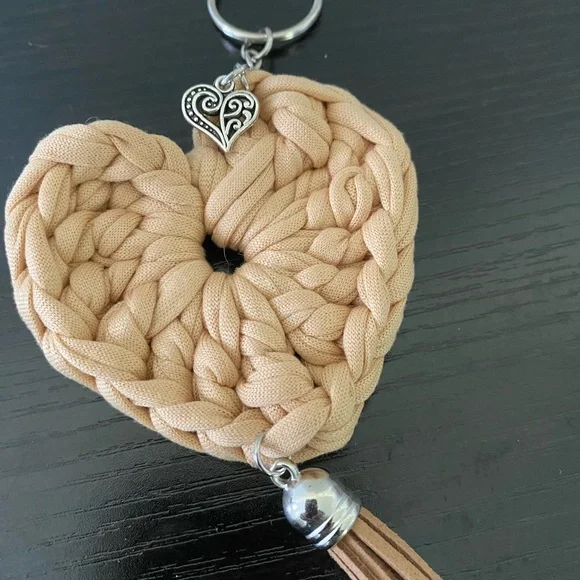 Tan Heart Keychain with Tassel - Picture 2 of 4